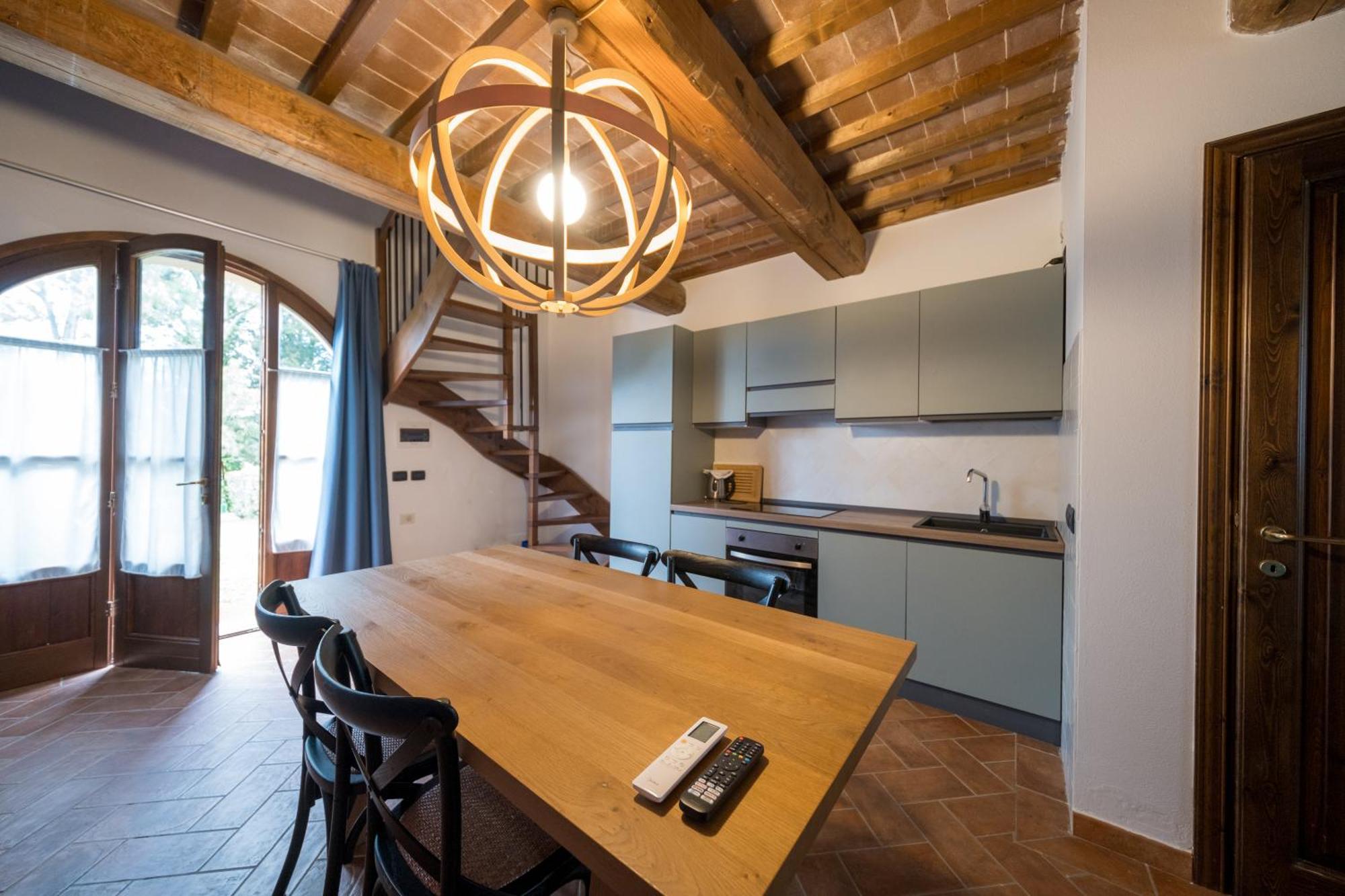San Ruffino Apartments Lari Kültér fotó