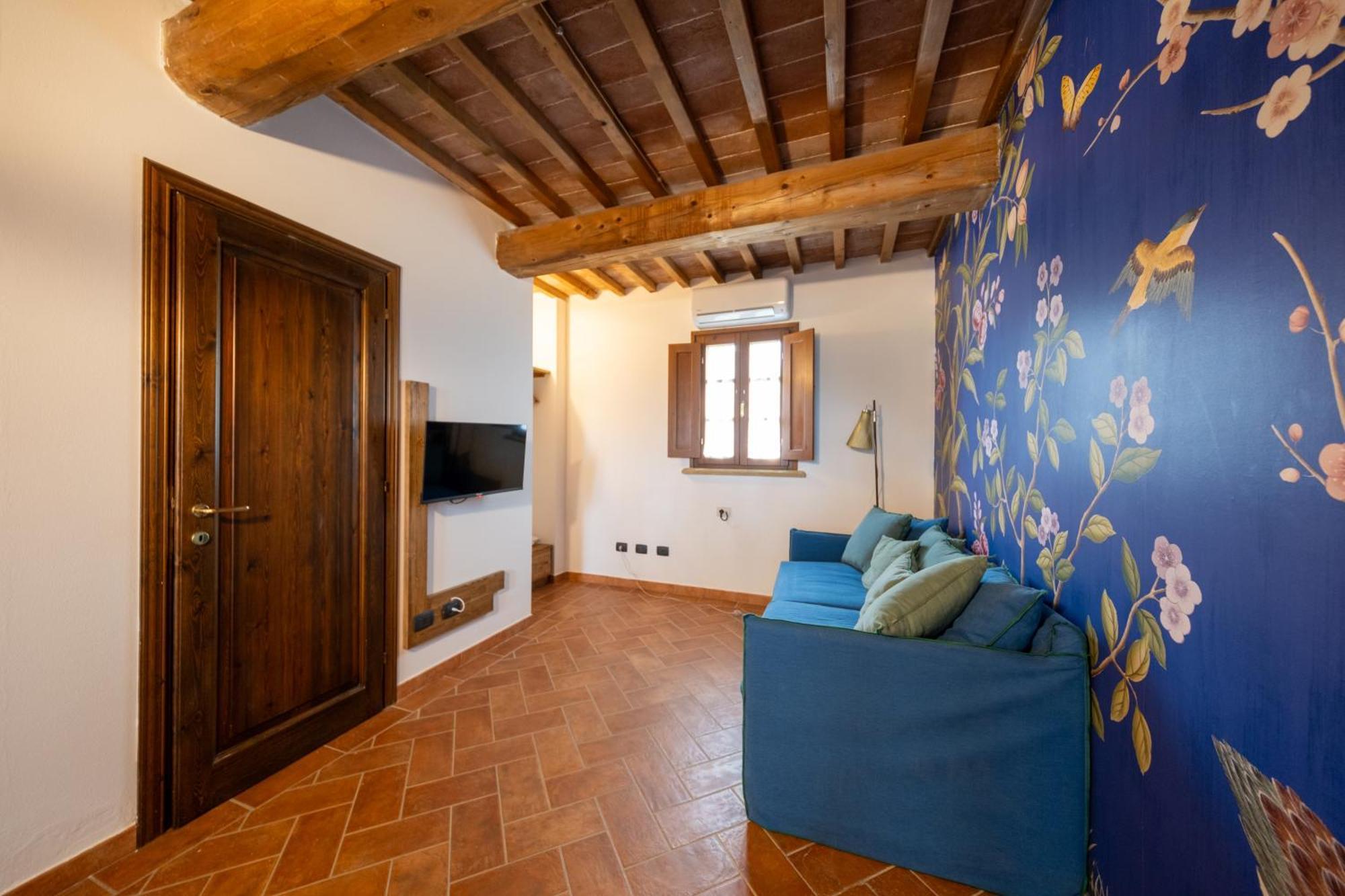 San Ruffino Apartments Lari Kültér fotó