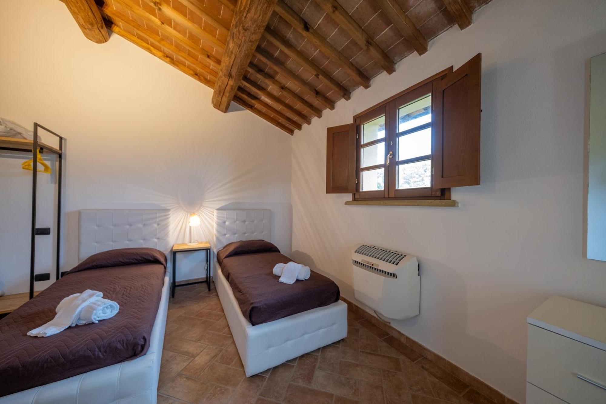 San Ruffino Apartments Lari Kültér fotó