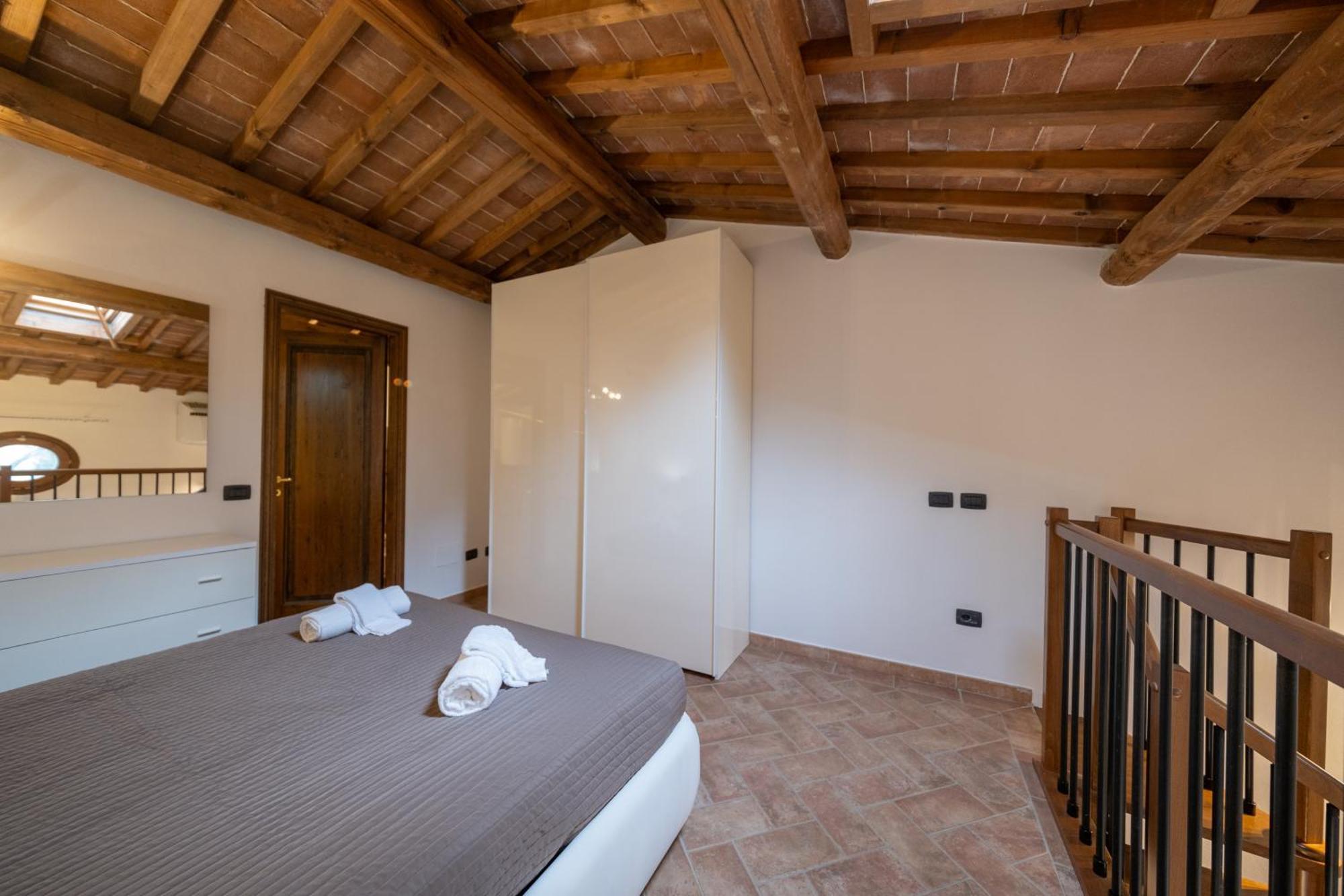 San Ruffino Apartments Lari Kültér fotó