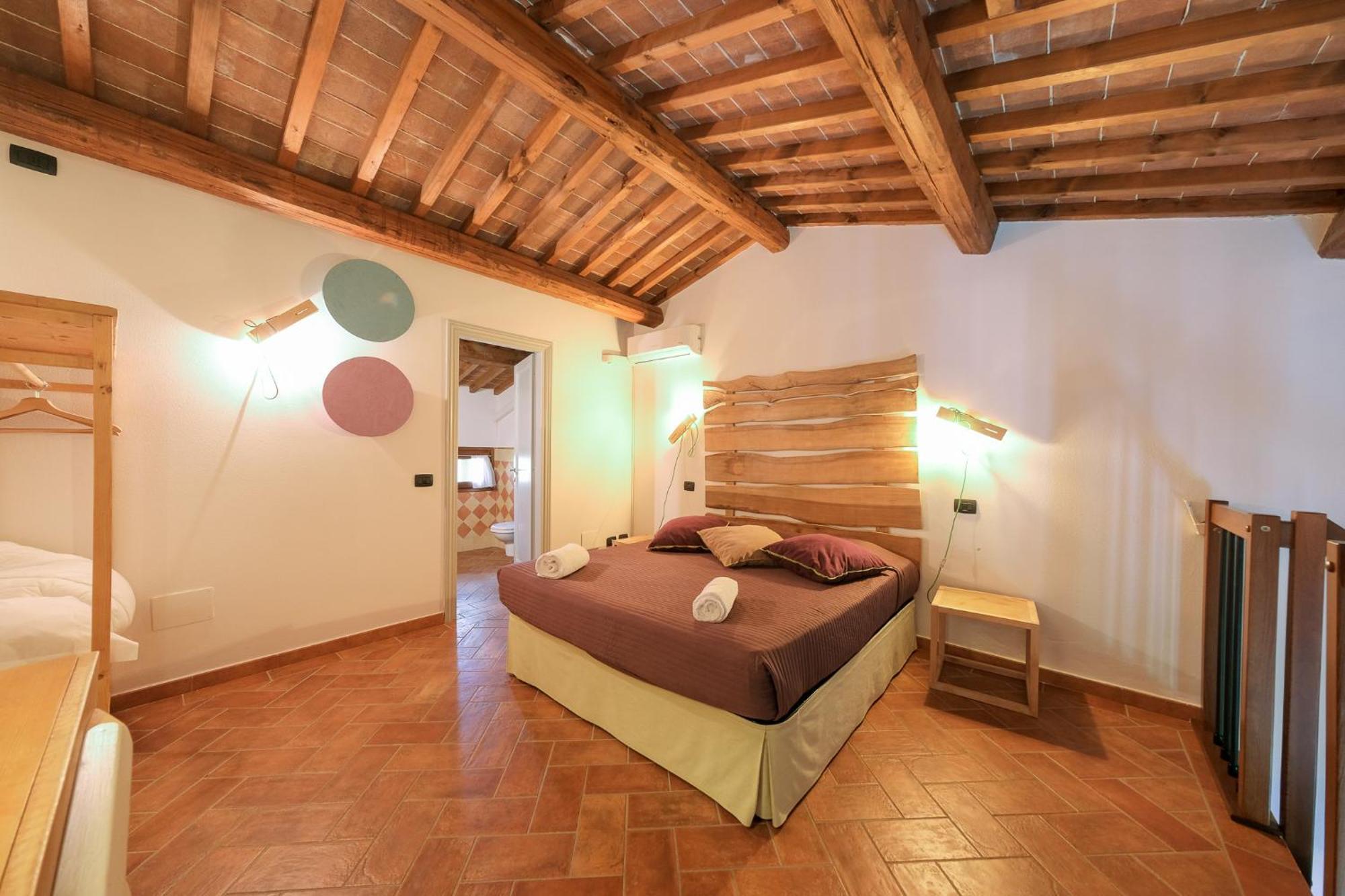 San Ruffino Apartments Lari Kültér fotó