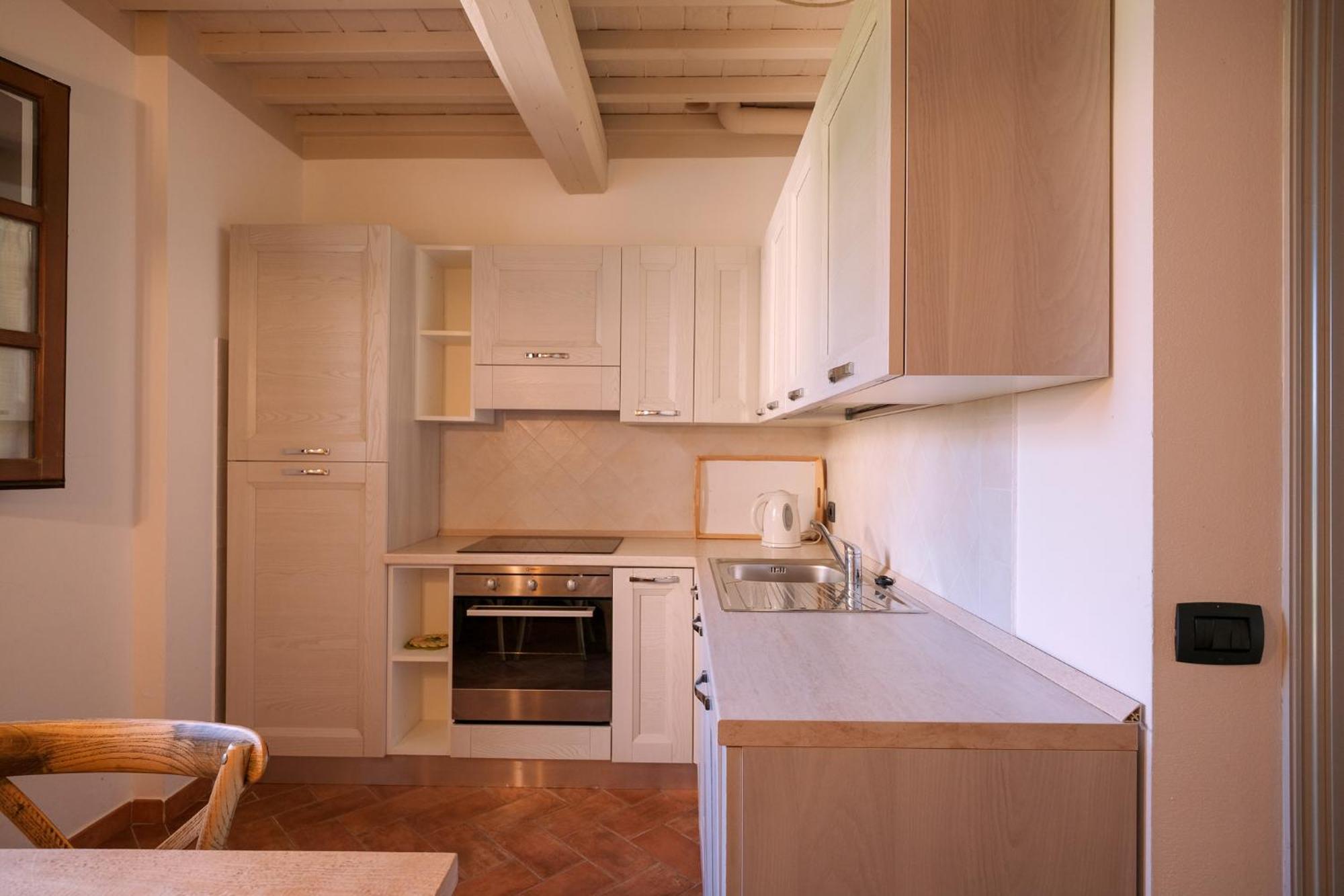 San Ruffino Apartments Lari Kültér fotó